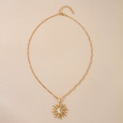1Pcs Shining Rhinestone Unique Design Sun Star Moon Three In One Pendant Necklace Retro Women's Daily Versatile Party Jewelry